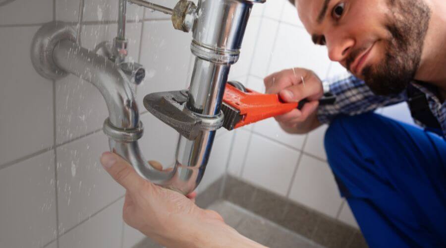 Professional clogged toilet repair services in Cosby, MO